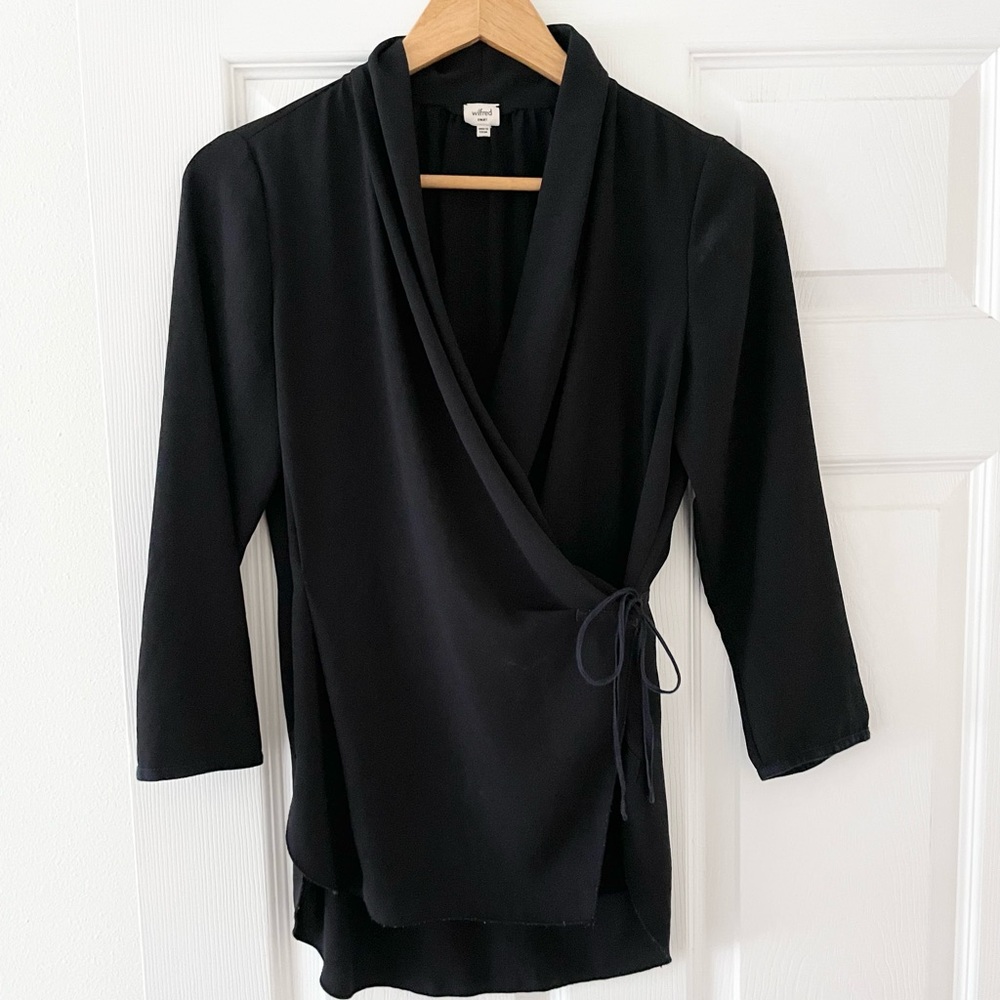 Aritzia Wilfred Blouse with Tie